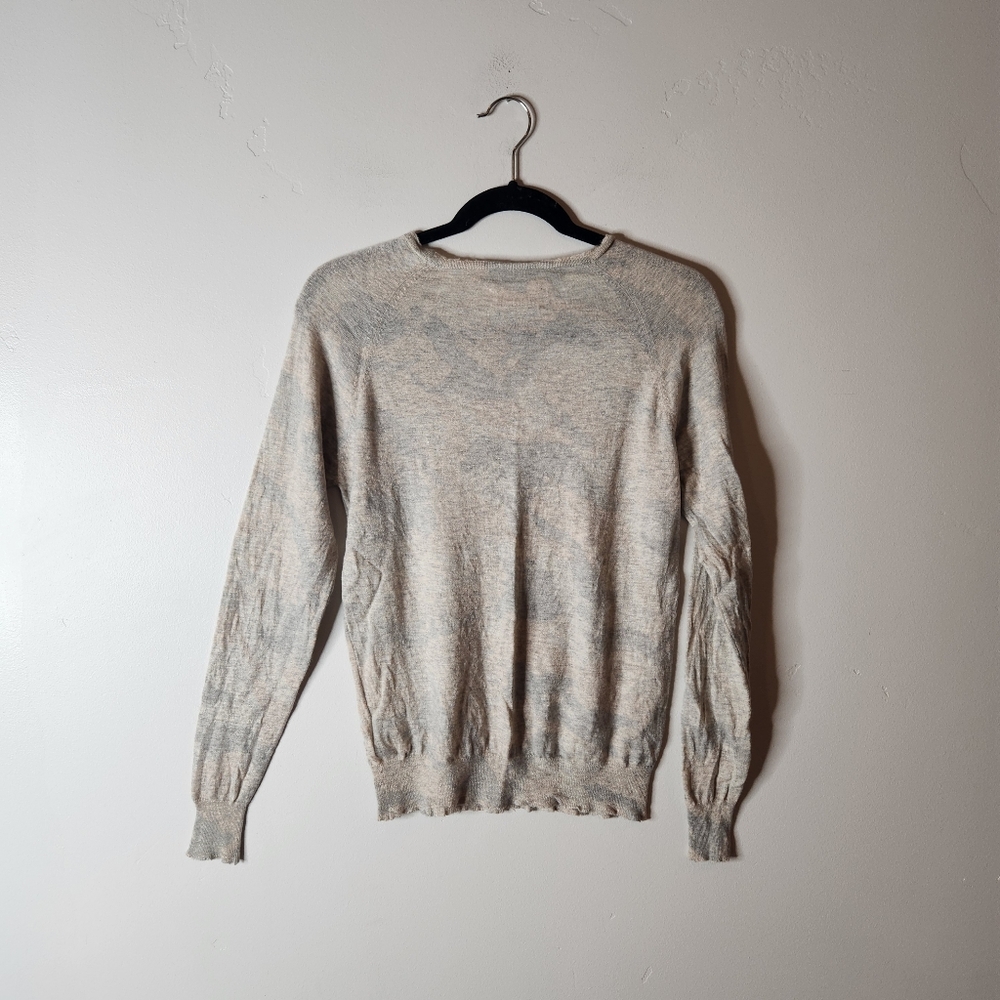 Zadig & Voltaire Crisp Cameo Print Cashmere Sweater Size Small - Picture 2 of 6